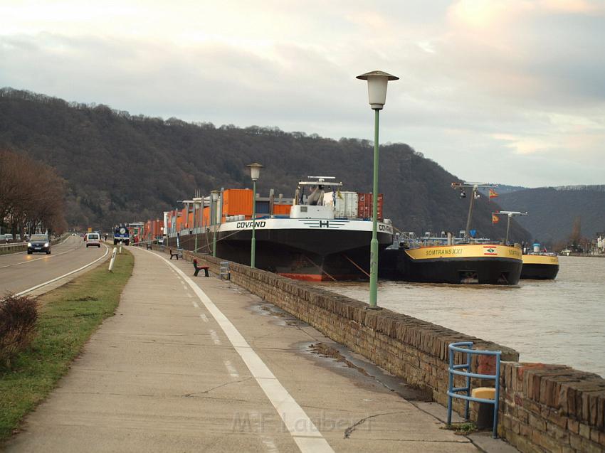 Schiff gesunken St Goarhausen Loreley P364.jpg